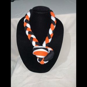 🌞3/$25 Shreds multi-way scarf